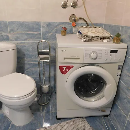 Lejlighed Spacious Modern With Private Parking