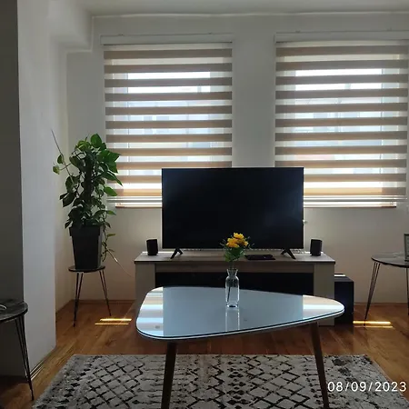 Lejlighed Spacious Modern With Private Parking Skopje