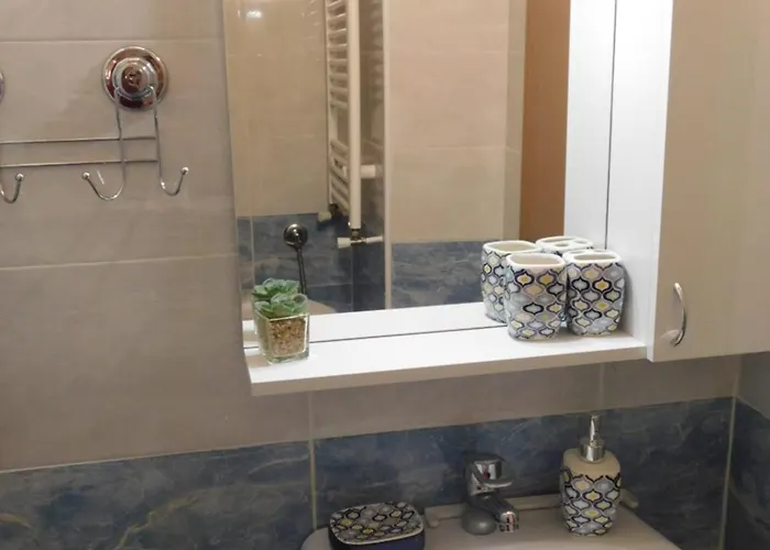 Spacious Modern With Private Parking Appartement