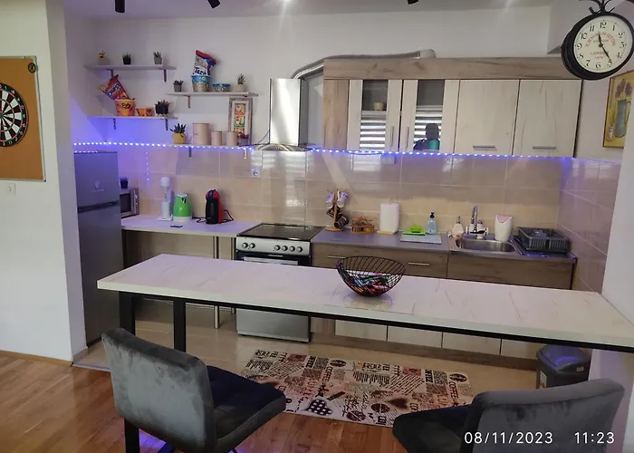 Spacious Modern With Private Parking * Skopje