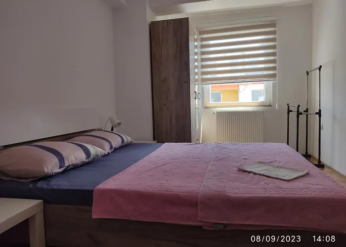 Spacious Modern With Private Parking * Skopje