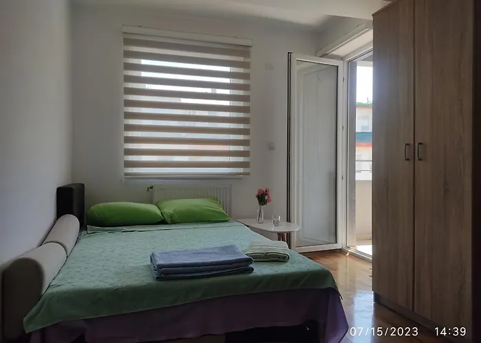 Spacious Modern With Private Parking * Skopje