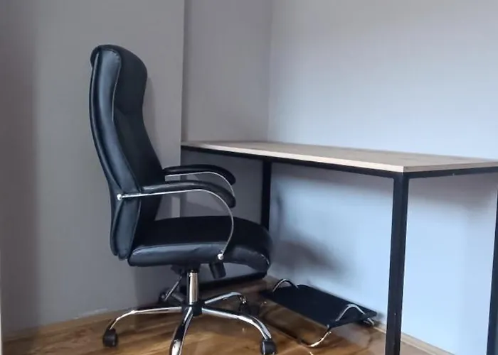 Spacious Modern With Private Parking * Skopje